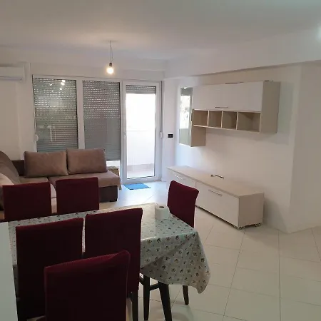 Apartamento Luxurious Apartments, Twin Towers, Shëngjin