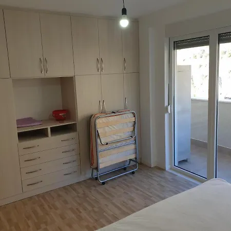 Luxurious Apartments, Twin Towers,